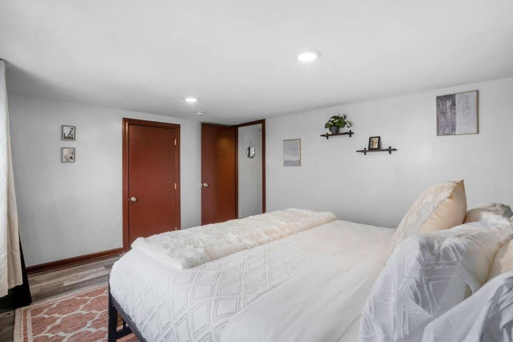 Renovated 6br 2ba Ac And Game Holiday home *