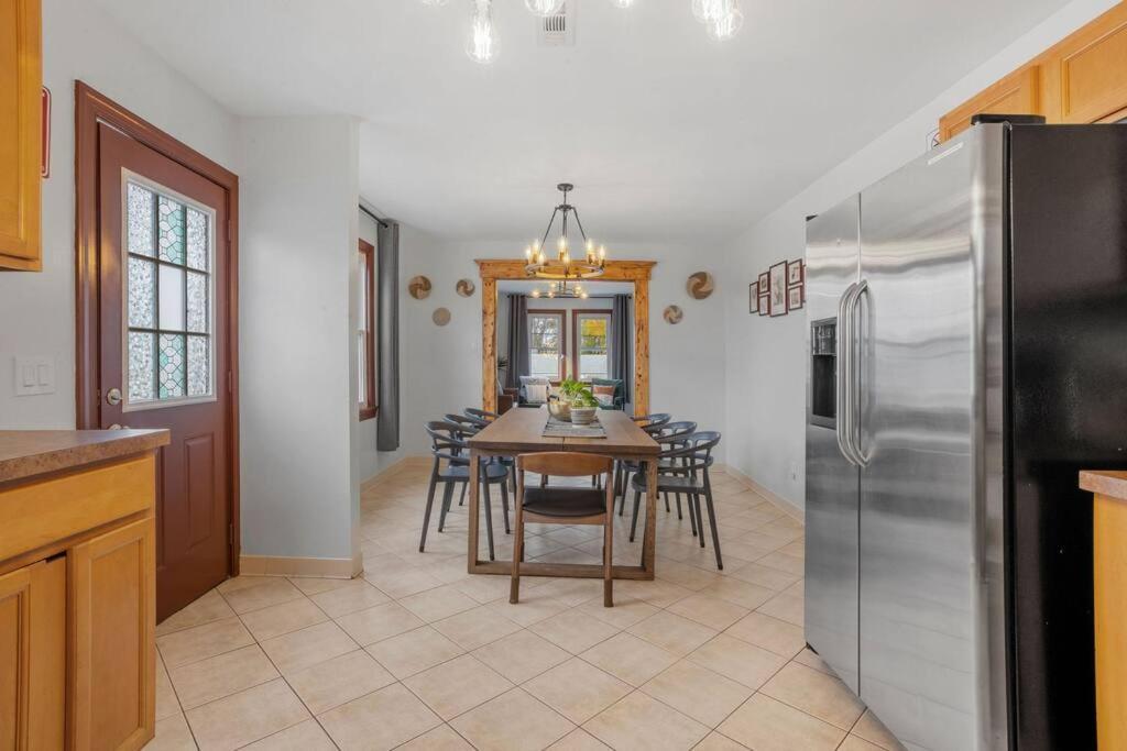 Renovated 6br 2ba Ac And Game * Atlantic City